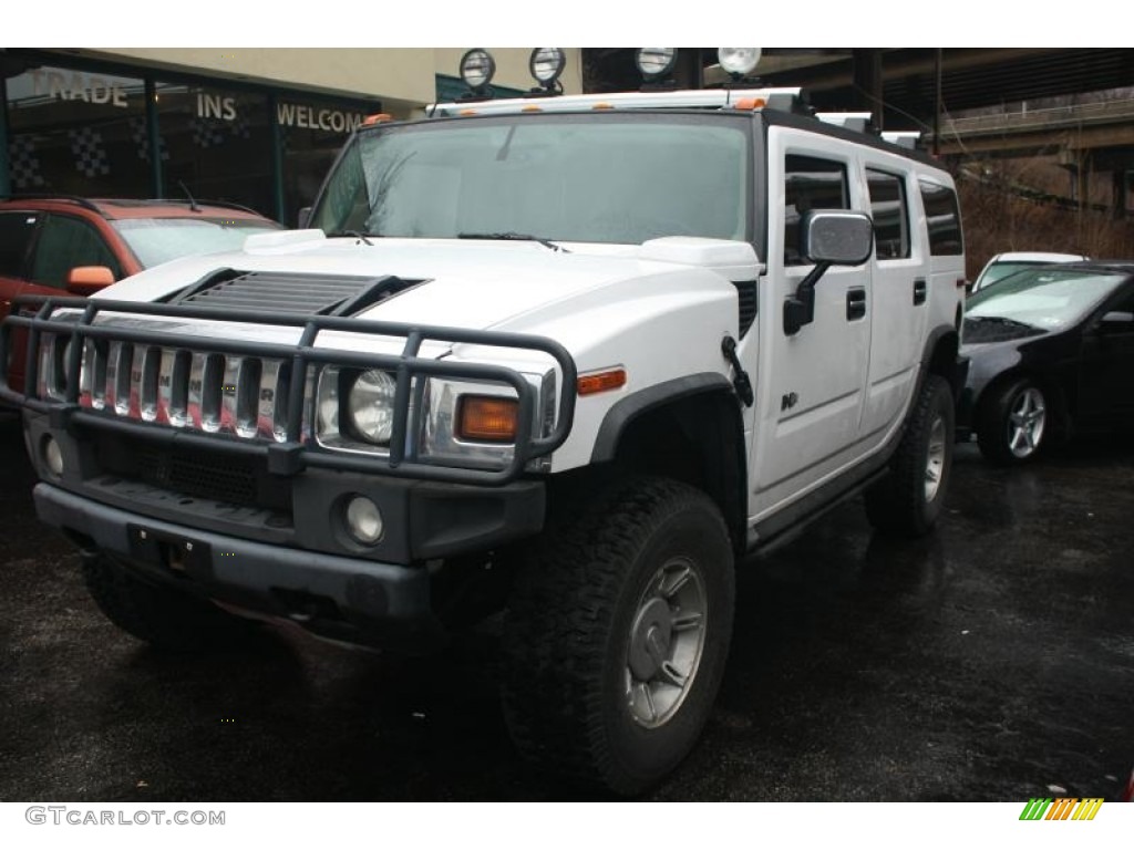 White Hummer H2