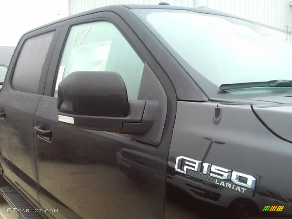 2016 F150 Lariat SuperCrew 4x4 - Shadow Black / Black photo #7
