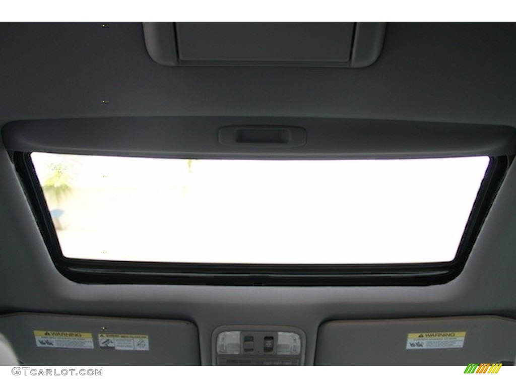 2015 Pilot Touring - Crystal Black Pearl / Gray photo #15