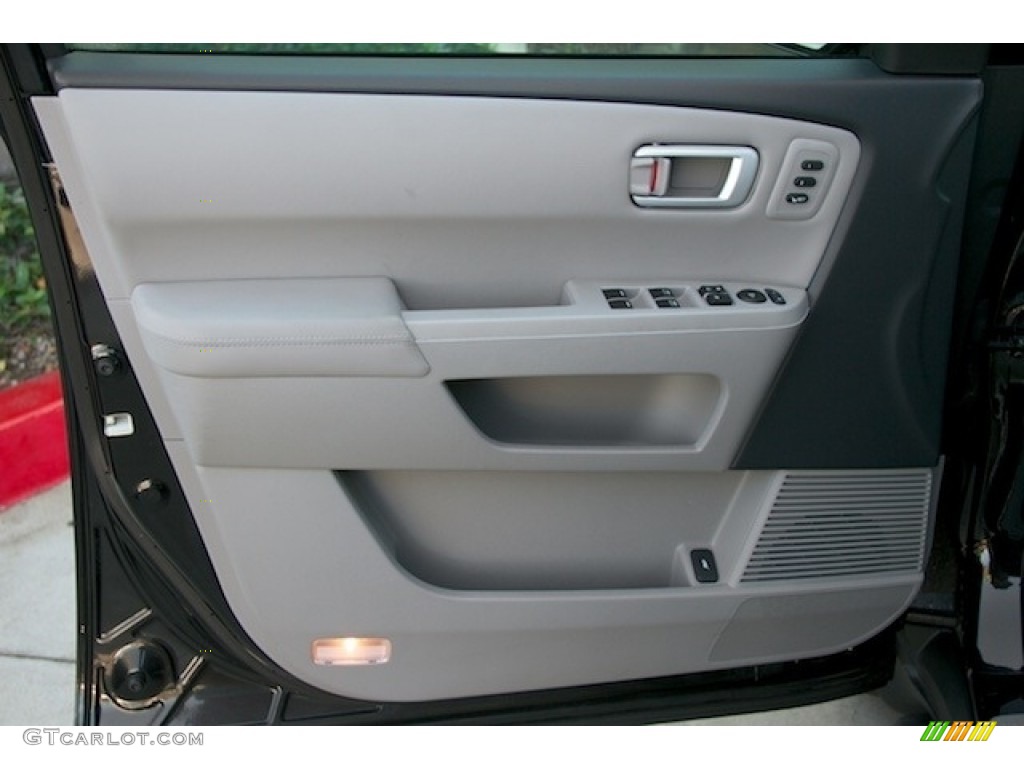 2015 Pilot Touring - Crystal Black Pearl / Gray photo #29