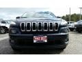 True Blue Pearl - Cherokee Latitude 4x4 Photo No. 2