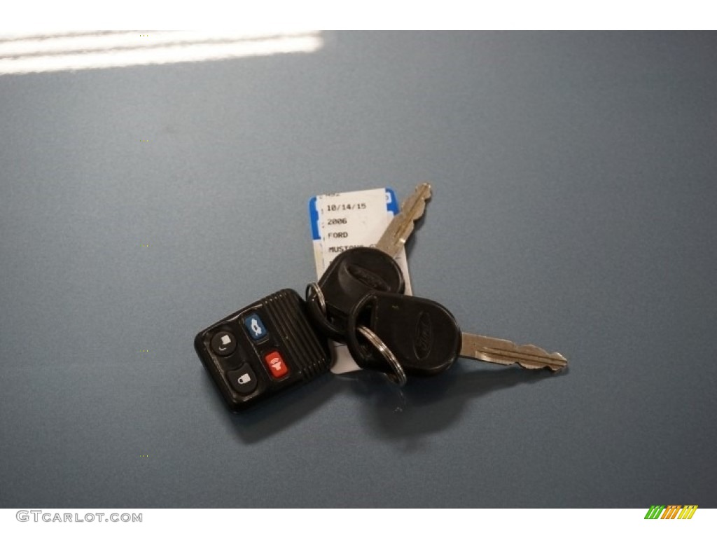 2006 Mustang GT Premium Convertible - Windveil Blue Metallic / Red/Dark Charcoal photo #50