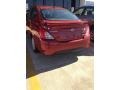 Red Brick - Versa 1.6 S Sedan Photo No. 4