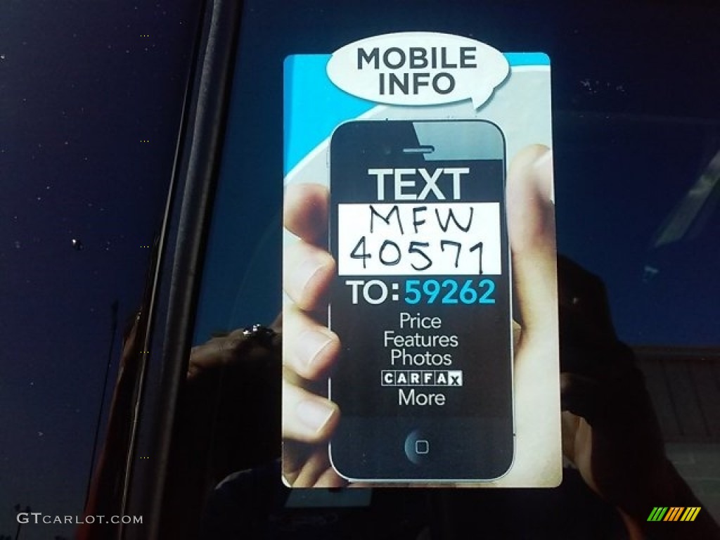 2016 Fusion SE - Shadow Black / Charcoal Black photo #2