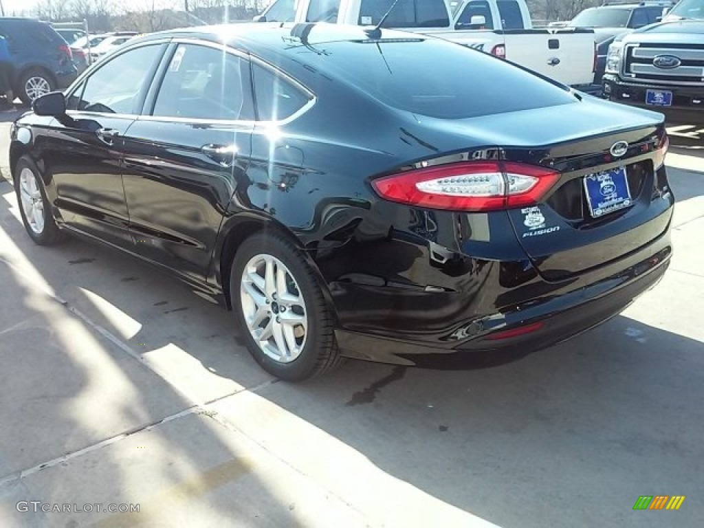 2016 Fusion SE - Shadow Black / Charcoal Black photo #8