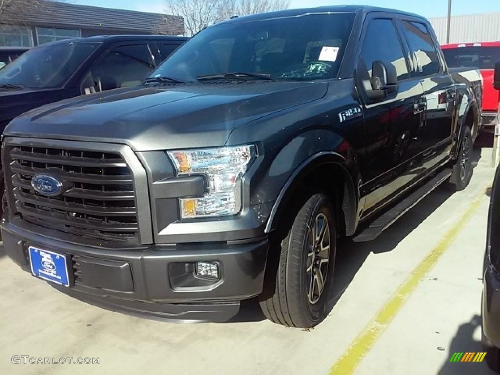 2016 F150 XLT SuperCrew - Magnetic / Black photo #7