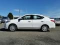 2014 Fresh Powder White Nissan Versa 1.6 SV Sedan  photo #4