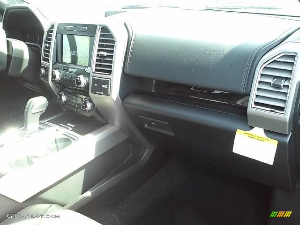 2016 F150 Platinum SuperCrew 4x4 - Magnetic / Black photo #26