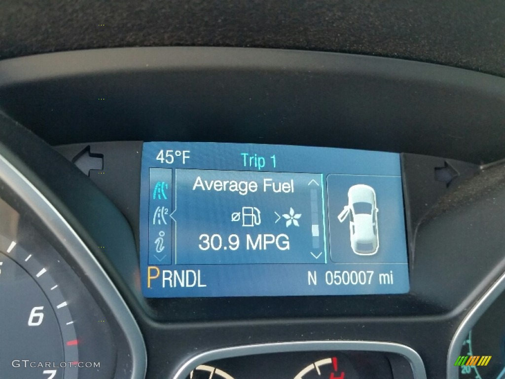 2014 Focus SE Sedan - Ingot Silver / Medium Light Stone photo #24