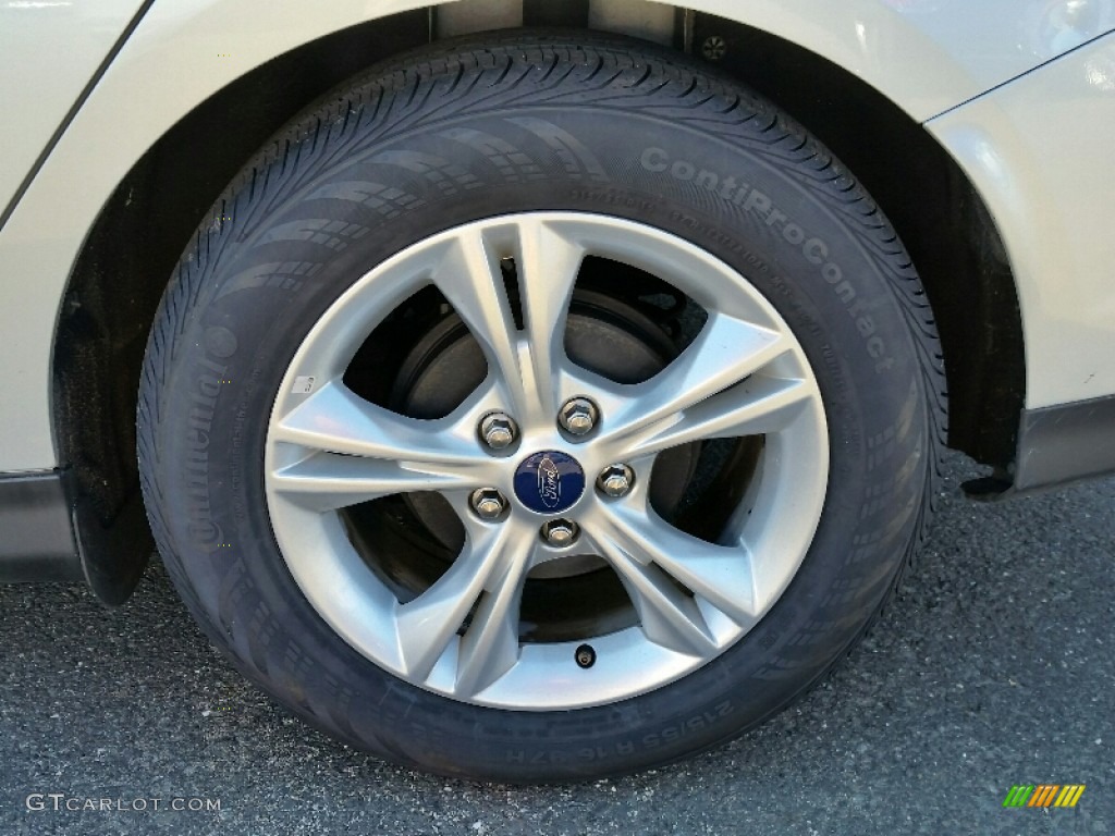 2014 Focus SE Sedan - Ingot Silver / Medium Light Stone photo #29