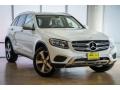 Polar White - GLC 300 4Matic Photo No. 12