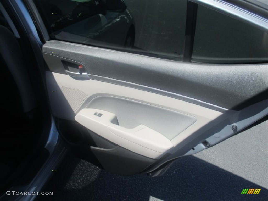 2017 Elantra SE - Gray / Gray photo #14
