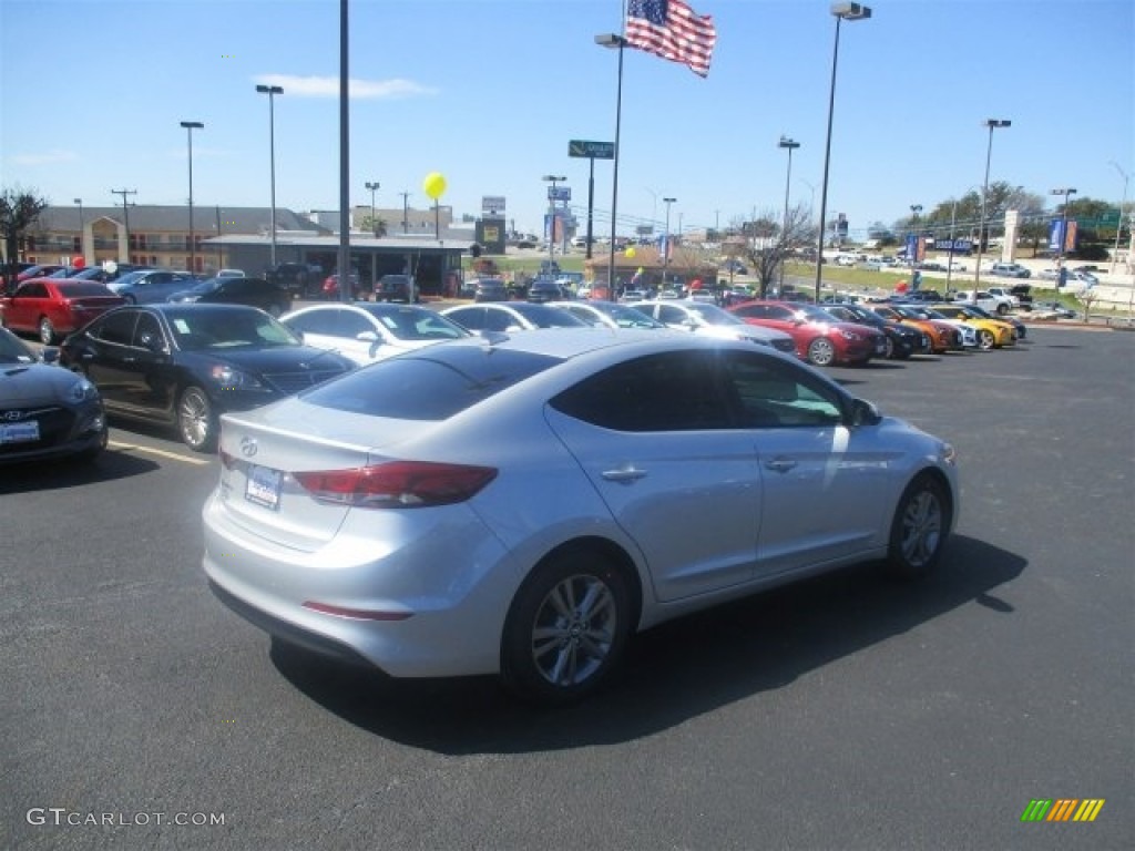 2017 Elantra SE - Silver / Gray photo #6