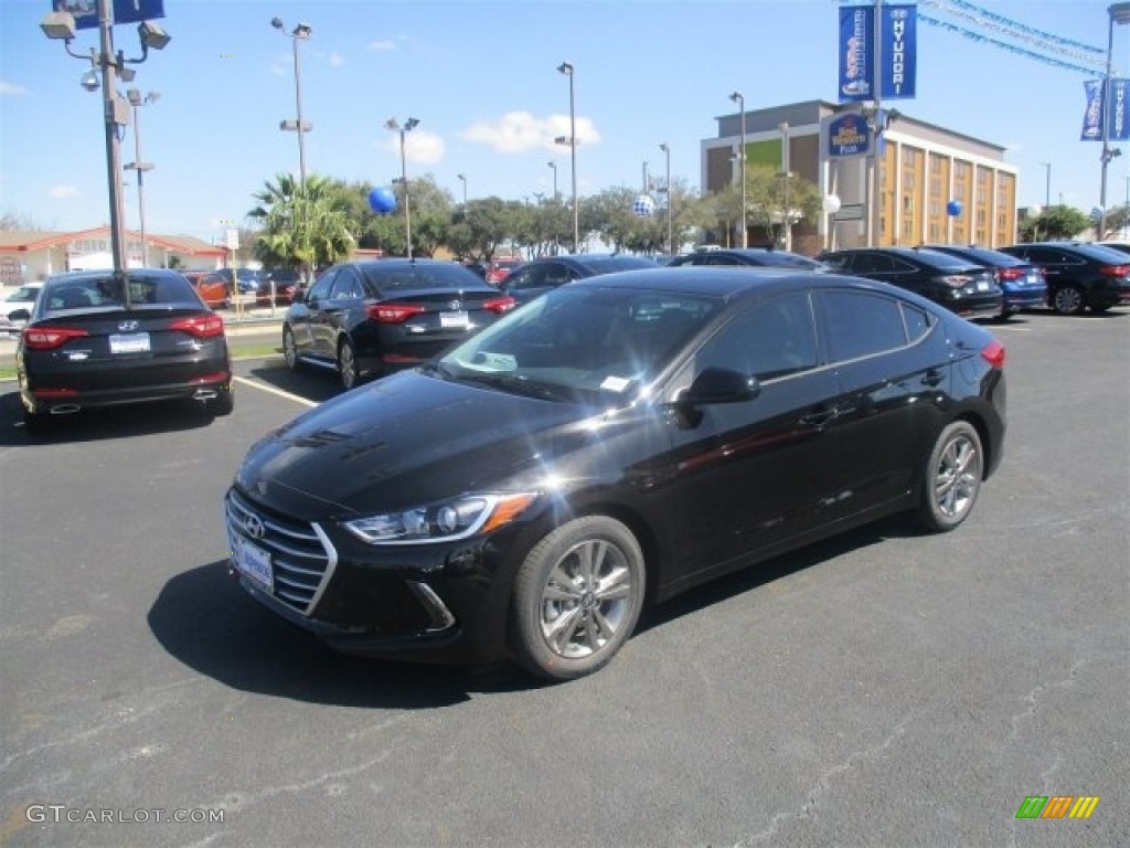 2017 Elantra SE - Black / Gray photo #1