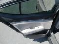 Black - Elantra SE Photo No. 19