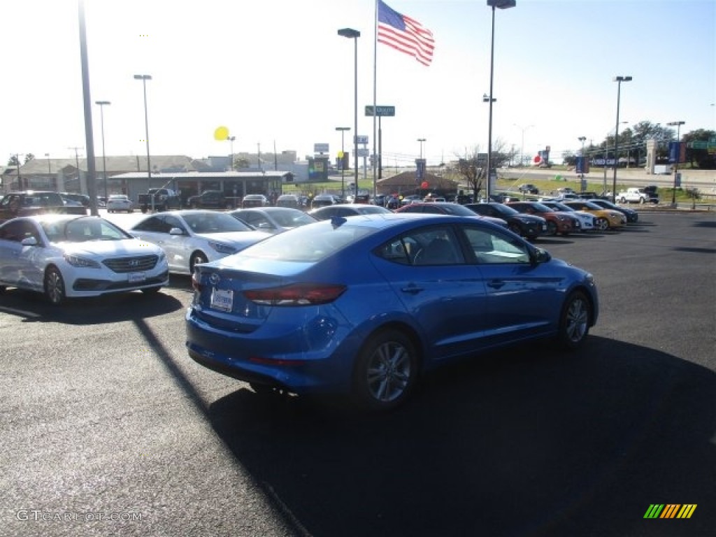 2017 Elantra SE - Electric Blue / Gray photo #7