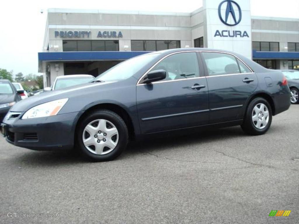 2006 Accord LX Sedan - Royal Blue Pearl / Gray photo #2