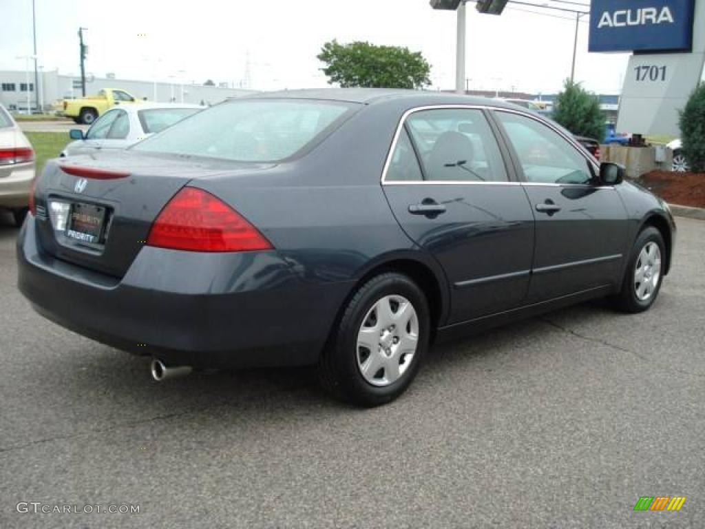 2006 Accord LX Sedan - Royal Blue Pearl / Gray photo #6