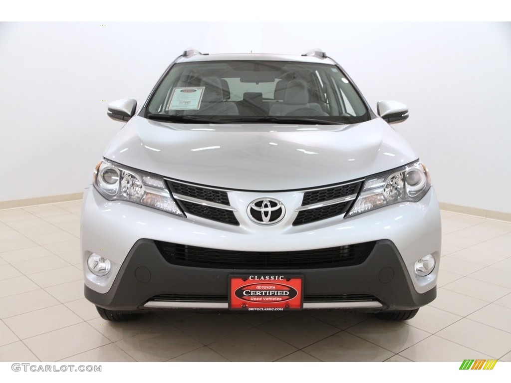 2013 RAV4 XLE AWD - Classic Silver Metallic / Ash photo #2