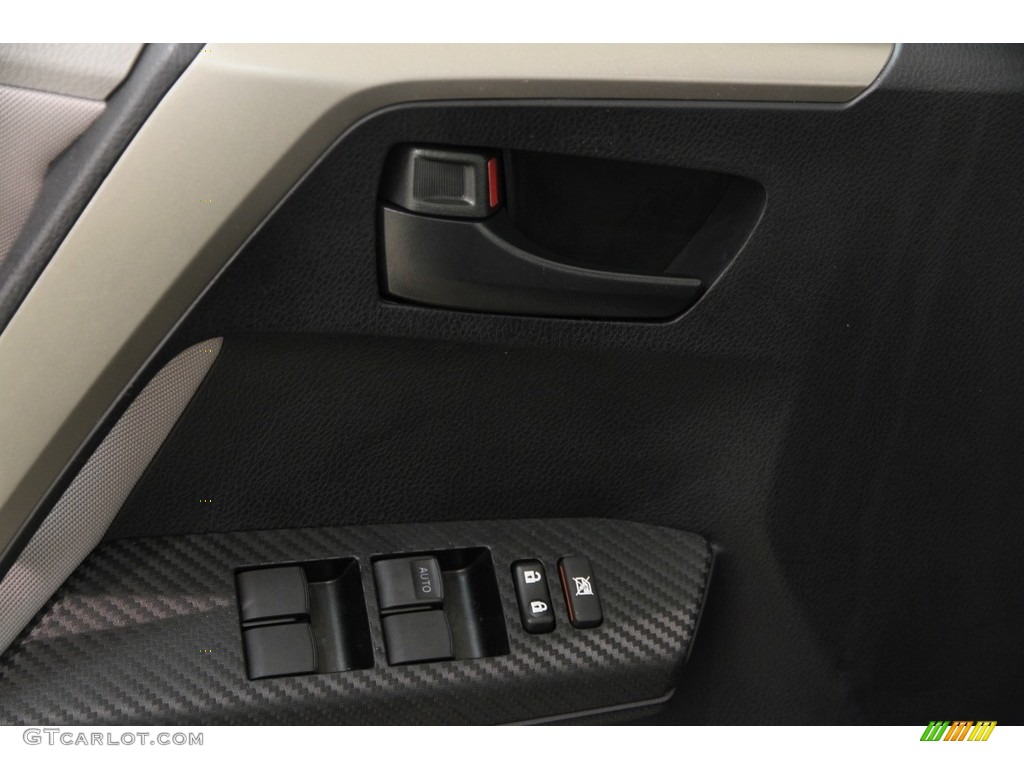 2013 RAV4 XLE AWD - Classic Silver Metallic / Ash photo #5