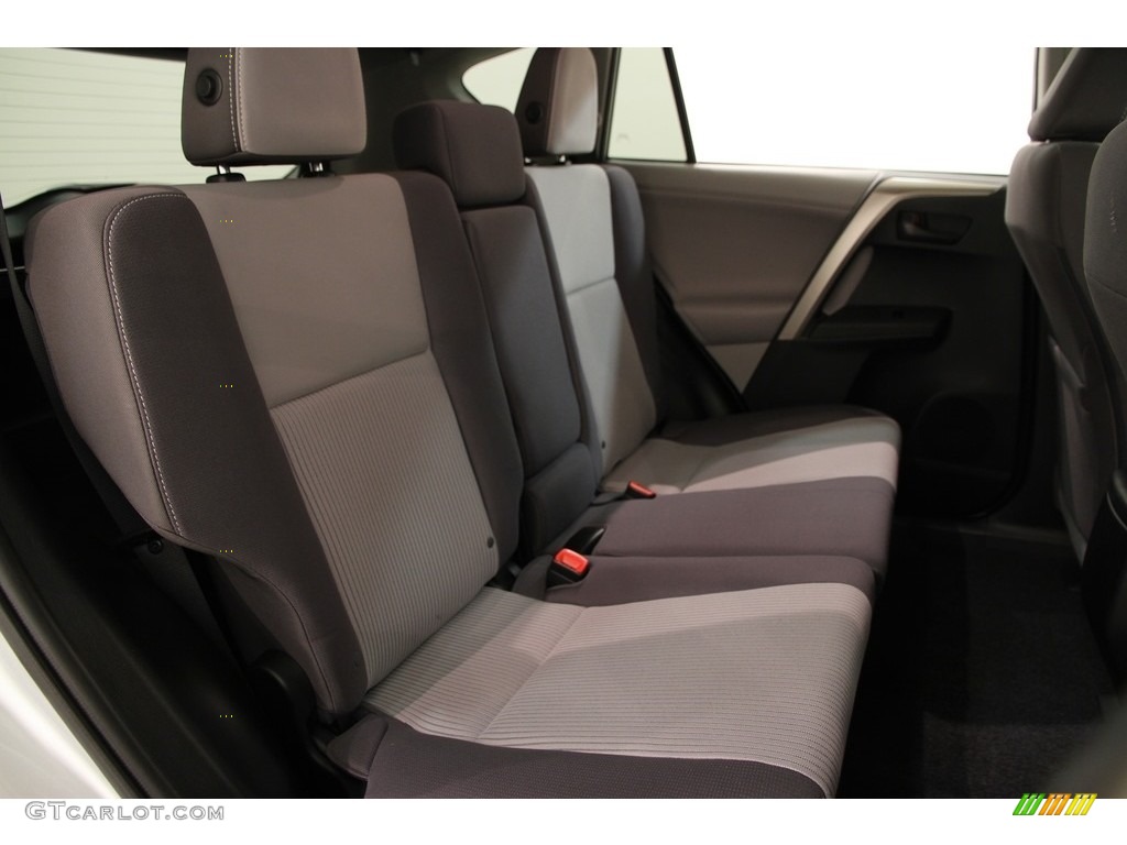 2013 RAV4 XLE AWD - Classic Silver Metallic / Ash photo #17