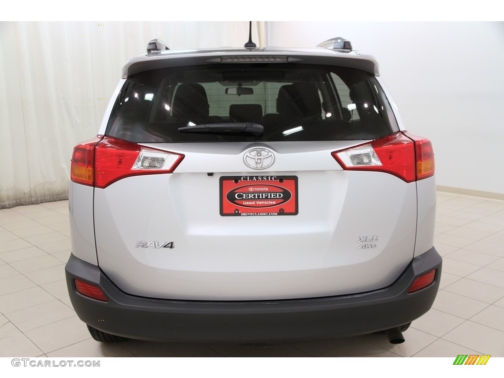 2013 RAV4 XLE AWD - Classic Silver Metallic / Ash photo #19
