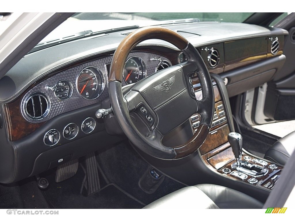 2009 Bentley Arnage T Dashboard Photos