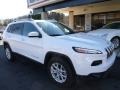 Bright White - Cherokee Latitude 4x4 Photo No. 6
