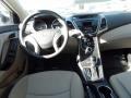 White - Elantra SE Photo No. 15