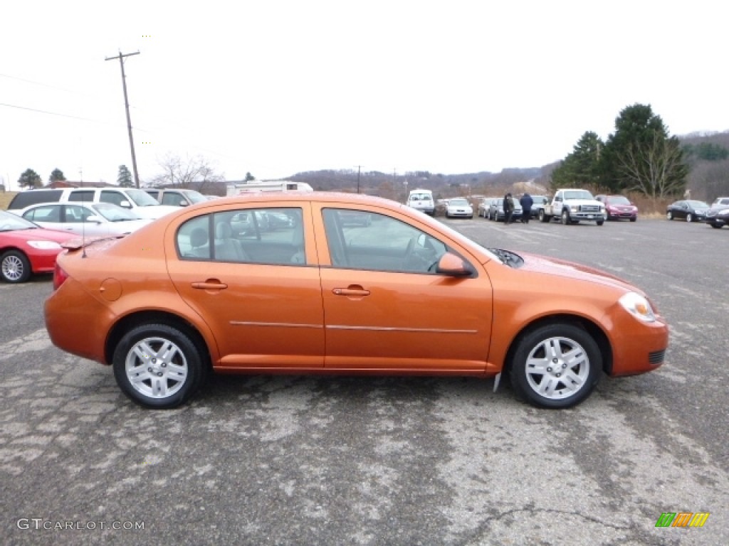 2005 Cobalt LS Sedan - Sunburst Orange Metallic / Gray photo #9