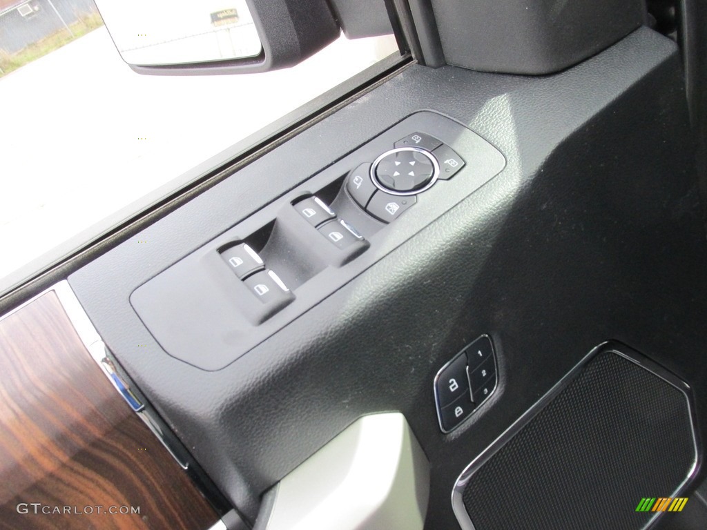 2016 F150 Lariat SuperCrew - Magnetic / Black photo #19