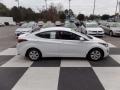 White - Elantra SE Photo No. 3
