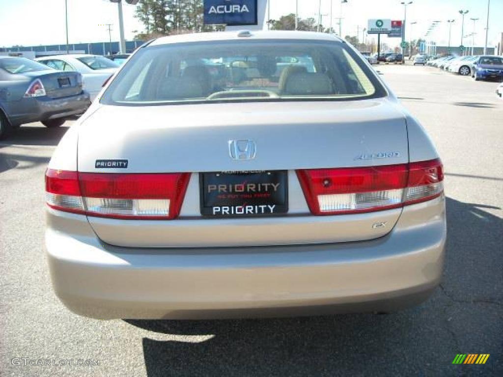 2004 Accord EX-L Sedan - Desert Mist Metallic / Ivory photo #5