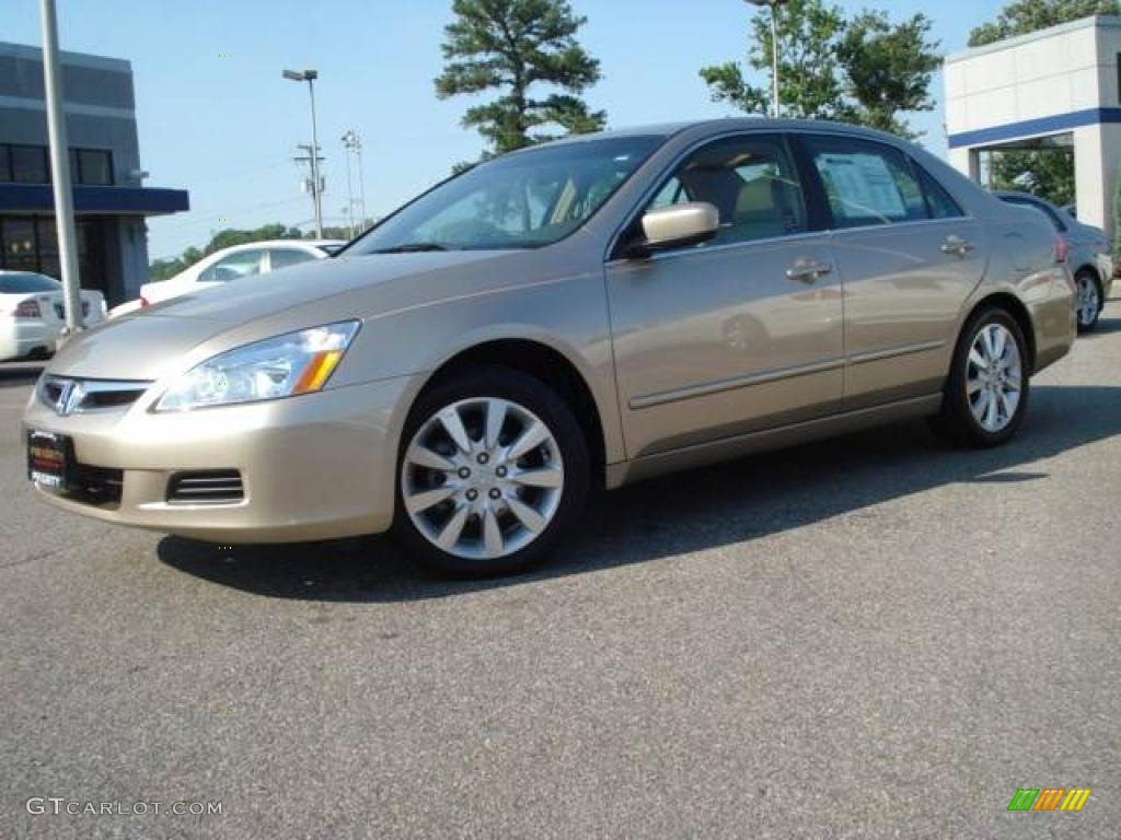 2006 Accord EX-L V6 Sedan - Desert Mist Metallic / Ivory photo #2