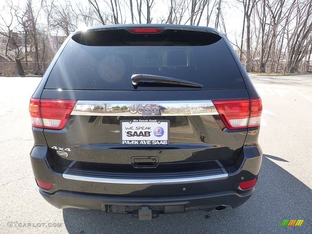 2013 Grand Cherokee Overland Summit 4x4 - Brilliant Black Crystal Pearl / New Saddle/Black photo #4