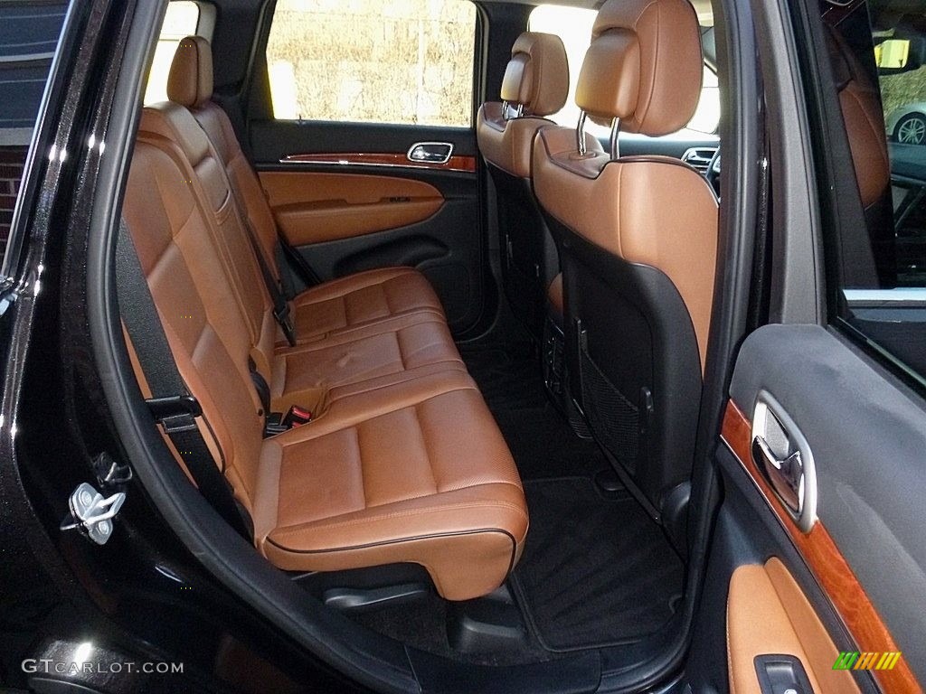 2013 Grand Cherokee Overland Summit 4x4 - Brilliant Black Crystal Pearl / New Saddle/Black photo #21