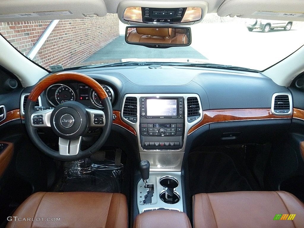 2013 Grand Cherokee Overland Summit 4x4 - Brilliant Black Crystal Pearl / New Saddle/Black photo #24