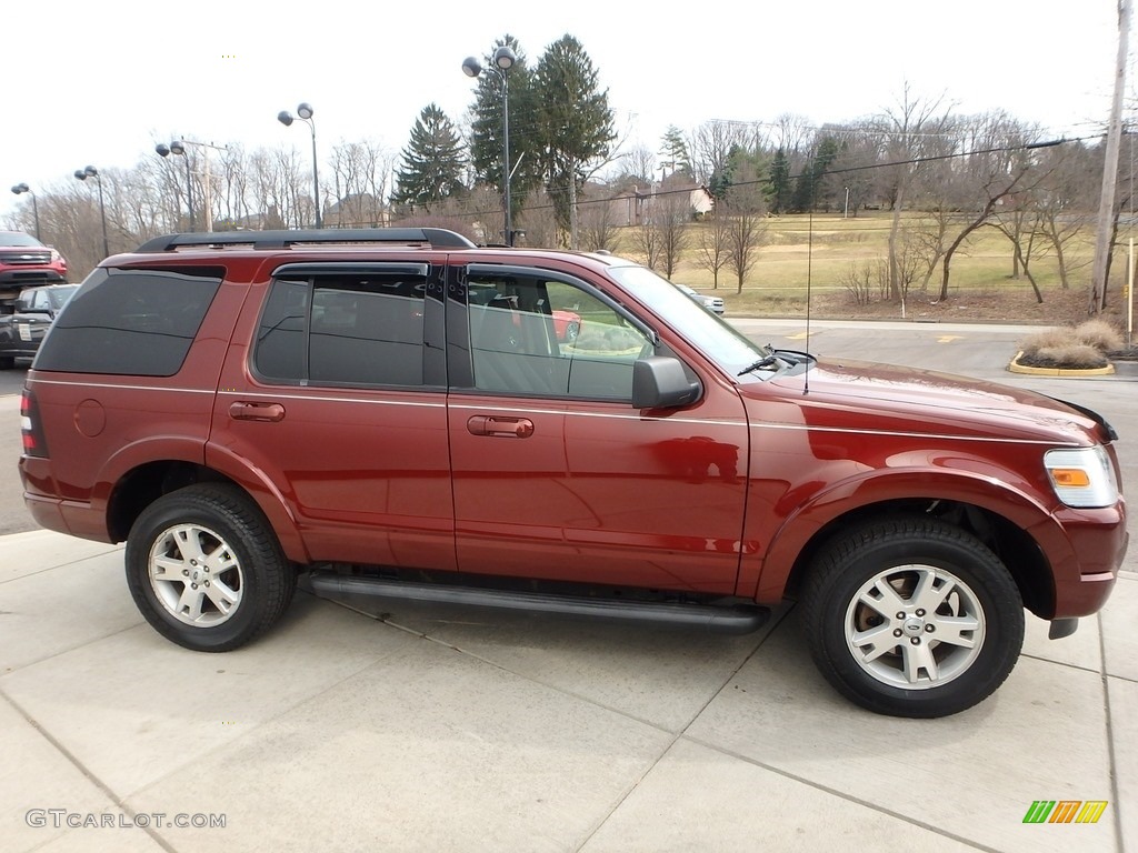 2010 Explorer XLT 4x4 - Dark Copper Metallic / Black photo #6