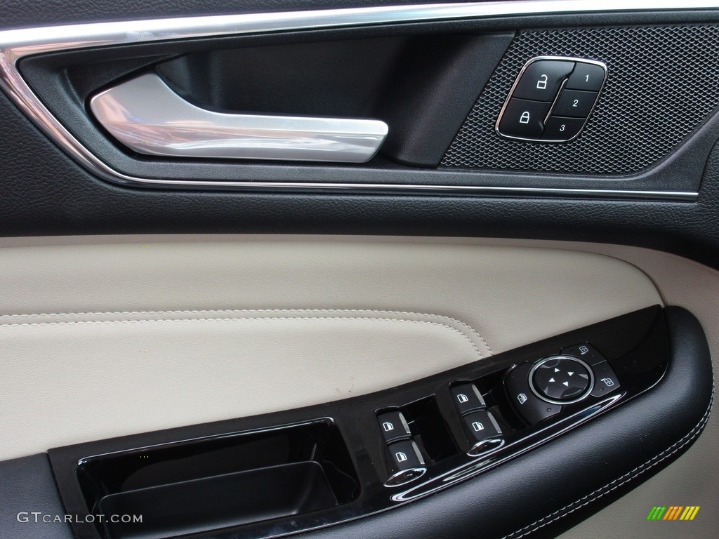 2015 Edge Titanium AWD - Bronze Fire Metallic / Ceramic photo #32