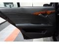 Black - E 320 Sedan Photo No. 16