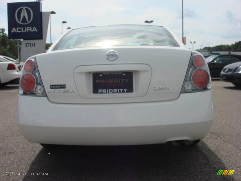 2005 Altima 2.5 S - Satin White Pearl / Blond photo #5