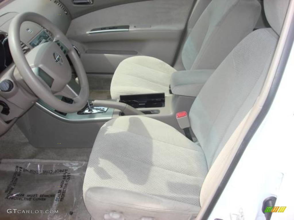 2005 Altima 2.5 S - Satin White Pearl / Blond photo #9