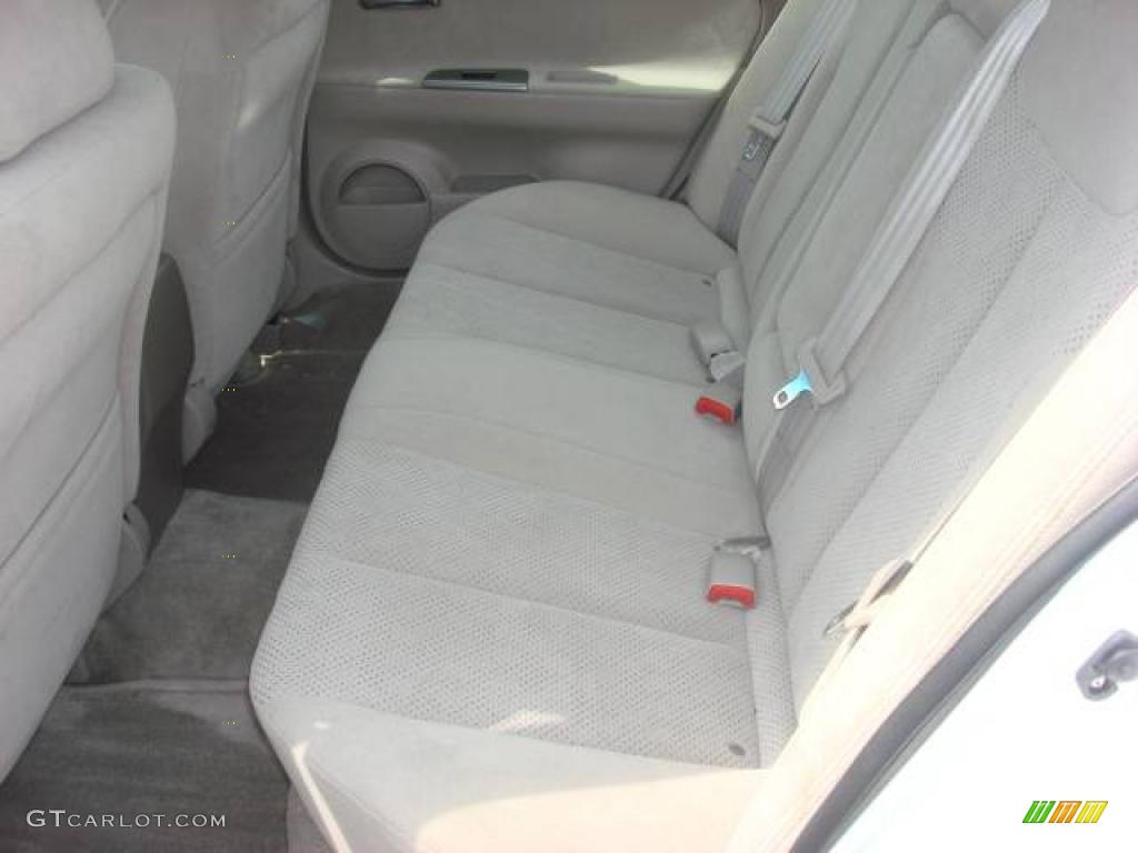 2005 Altima 2.5 S - Satin White Pearl / Blond photo #10