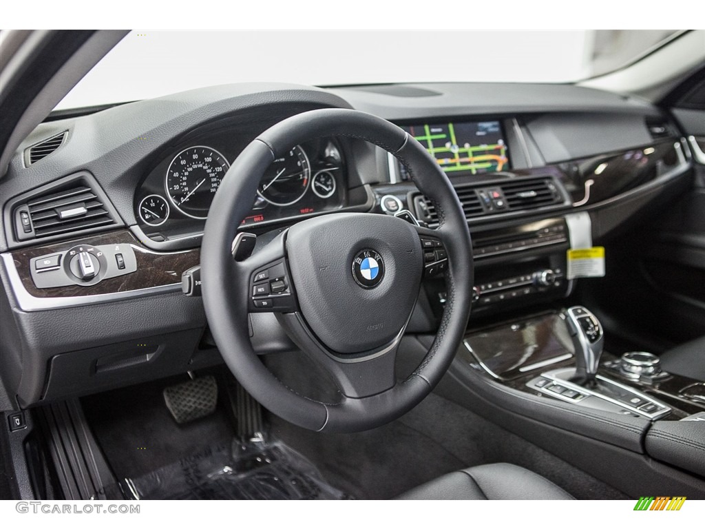 2016 BMW 5 Series 528i Sedan Black Dashboard Photo #111179701