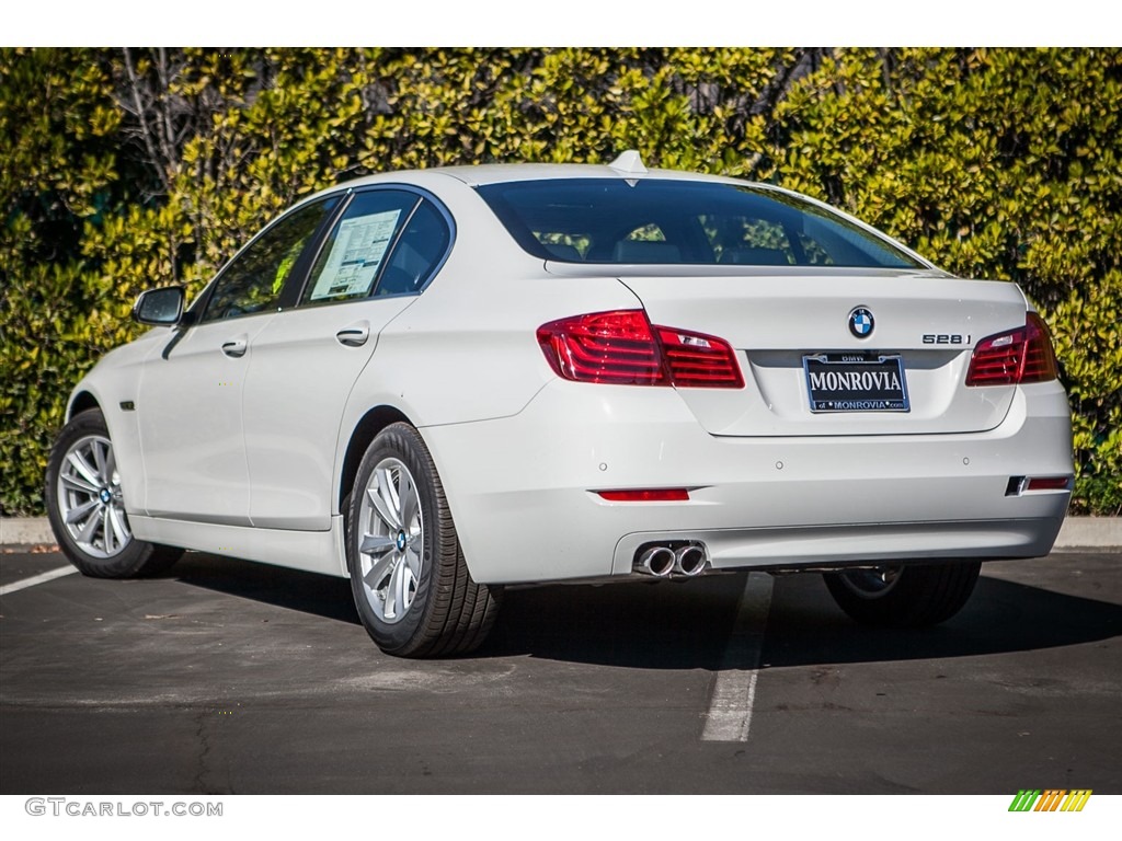 2016 5 Series 528i Sedan - Alpine White / Black photo #3