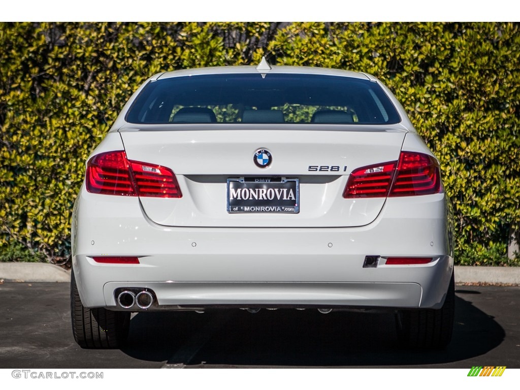 2016 5 Series 528i Sedan - Alpine White / Black photo #4