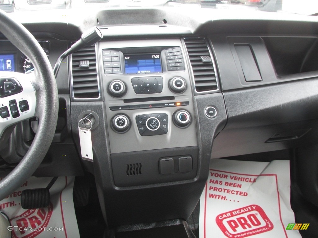 2014 Ford Taurus Police Special SVC Controls Photos