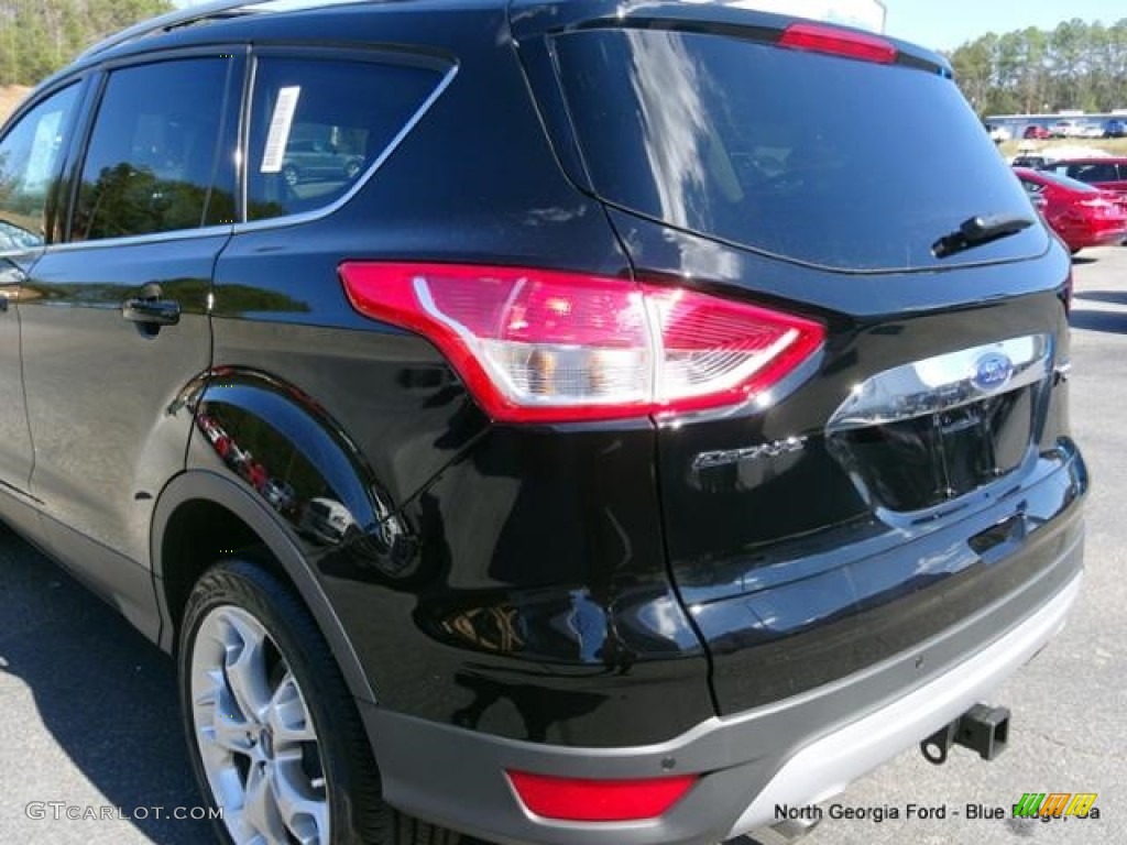 2016 Escape Titanium 4WD - Shadow Black / Charcoal Black photo #37