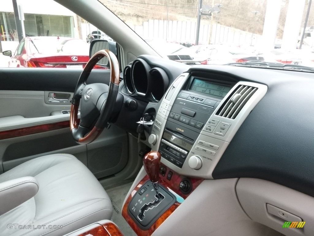 2005 RX 330 AWD - Flint Gray Mica / Light Gray photo #11