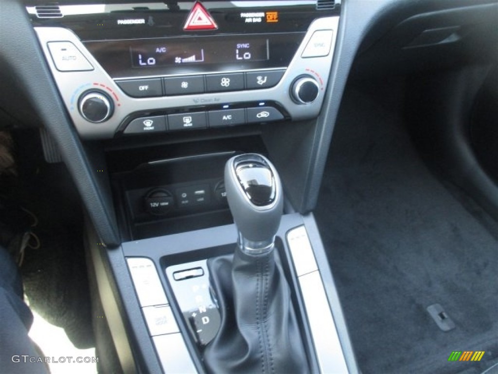 2017 Elantra Limited - Gray / Black photo #19